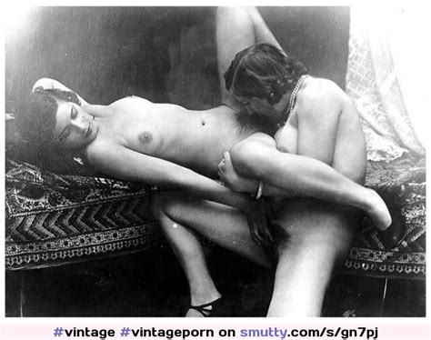 Vintage Vintageporn Retro Retroporn Blackandwhite Lesbians Lesbiansex
