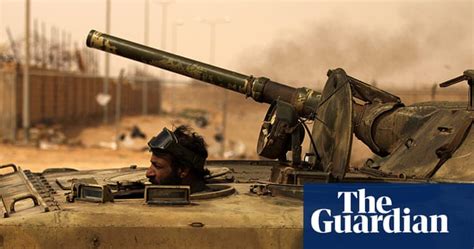 Libya Rebels Forced To Retreat From Gaddafi Firepower World News