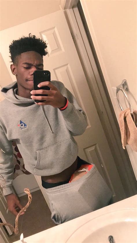 gray sweatpants challenge trends on twitter gets trolled