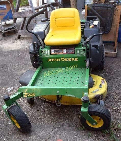john deere   turn mower  mowing deck united country  real estate auctions