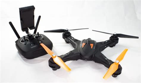 review vivitars follow  drone   refined quadcopter   sweet  camera