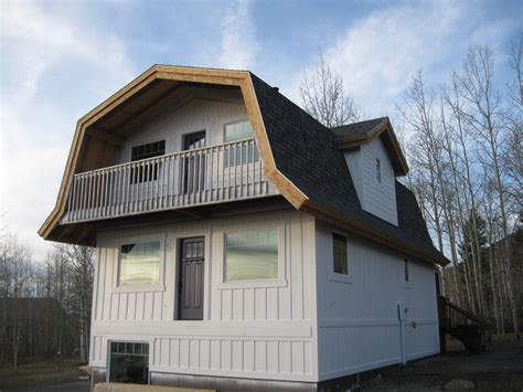 exterior barn style shed loft gambrel  house plans