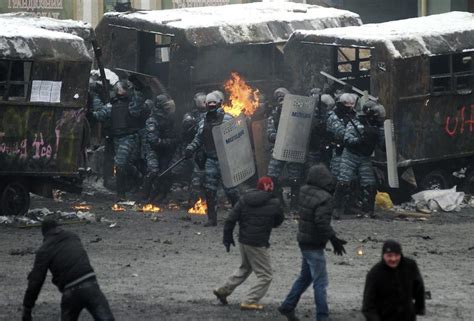 the battle in kiev two killed in ukraine protest the atlantic