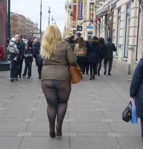 russian street fashion is way weirder than you realize 40 pics