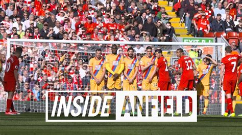 anfield liverpool  crystal palace coutinhos