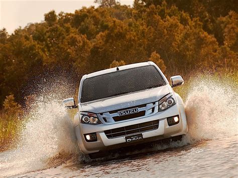 isuzu d max double cab specs and photos 2012 2013 2014