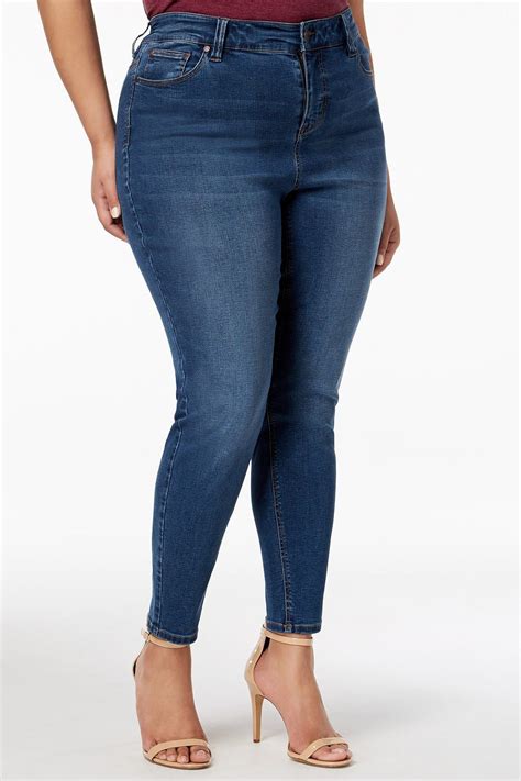 30 best jeans for women of all sizes and styles 2019 the strategist