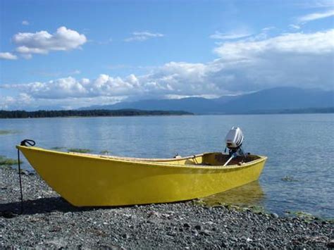 small outboard skiff design   gettin  dad boat
