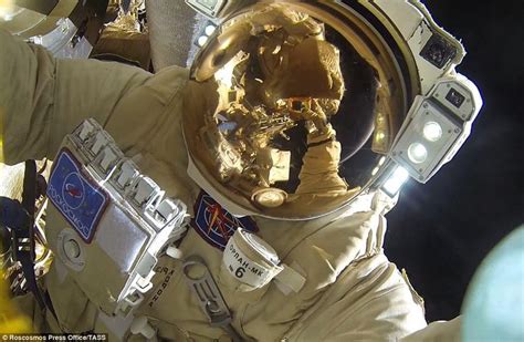 russian cosmonauts break record for longest space walk russians