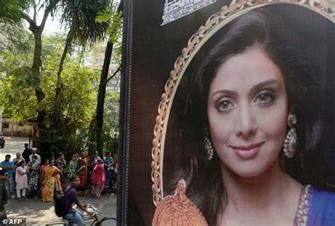 drowning caused bollywood superstar sridevi s death daily mail online
