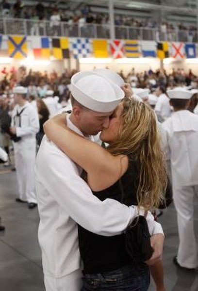 Can You Leave Base During Navy Boot Camp Woman