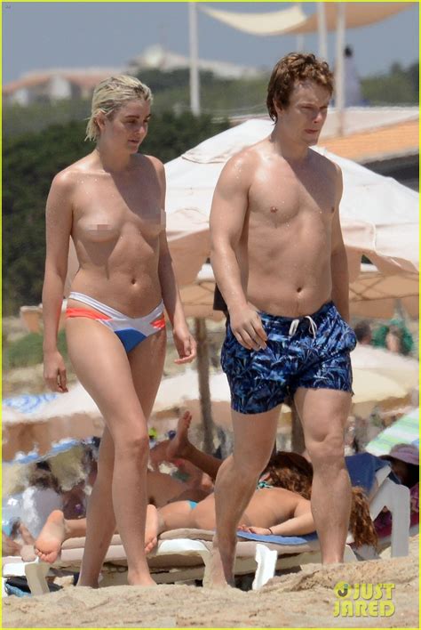 game of thrones alfie allen hits the beach with his