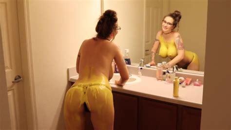 Cage The Mom Nude Painted Twerking 1 Vid Sexy Youtubers