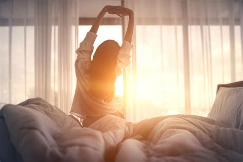 How To Become A Morning Person 4 Expert Tips To Wake Up Earlier And