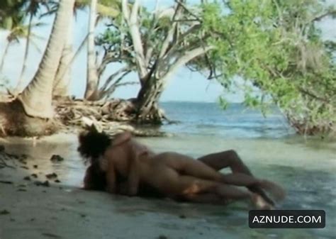 browse celebrity on beach images page 6 aznude