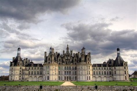 19 Most Beautiful Castles Around The World Beautiful Castles