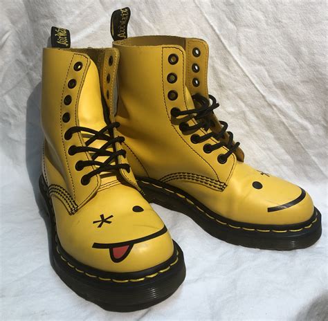 sold  martens yellow  lucky exchange