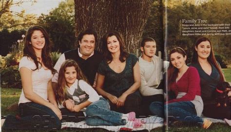 Vince Gill With Wife Amy Grant With Their Daughter Corrina