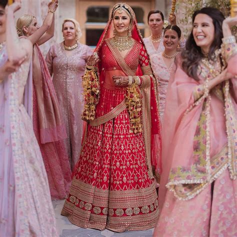indian bridesmaid dresses perfect  wedding season  lbb