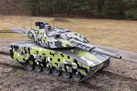 rheinmetall unveils  light tank