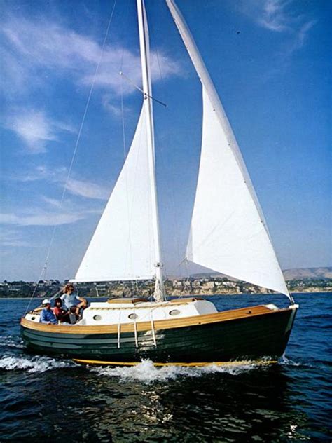 norsea  sailboat  small cruising sailboat