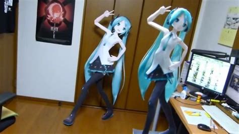 life size hatsune miku kawaii kakkoii sugoi