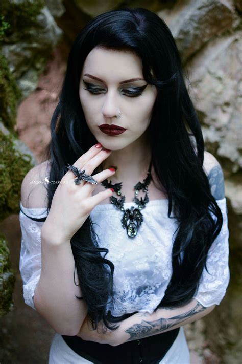 Pin By Ilion Jones On Gothic Punk Vampire Goth Fashion Punk Goth