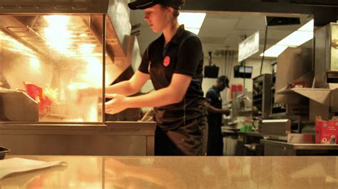 40 percent of female fast food workers experience sexual harassment on