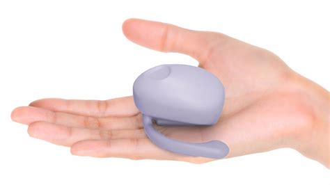 this tiny vibrator gives you hands free lovin during sex