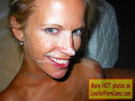 Horny Cam Milf That Loves To Suck Cocks Gets All Livehotporncams