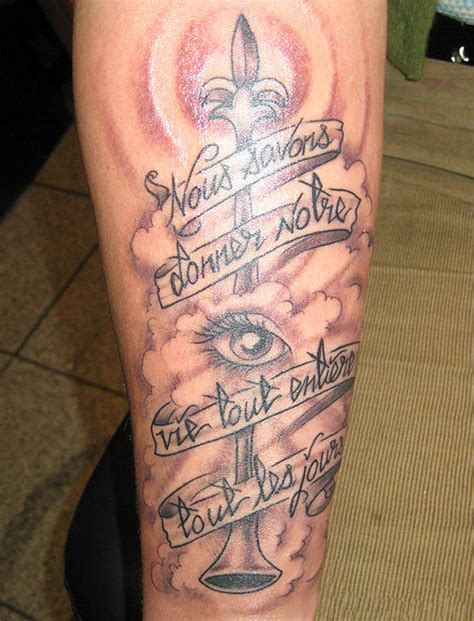 December 2010 Foot Tattoos Design