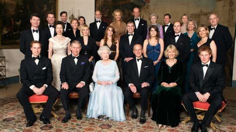 royal families   lot  dramatic   british royals littlethingscom