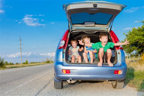 tips  surviving  family road trip