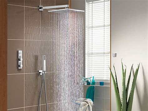 showers splashrooms