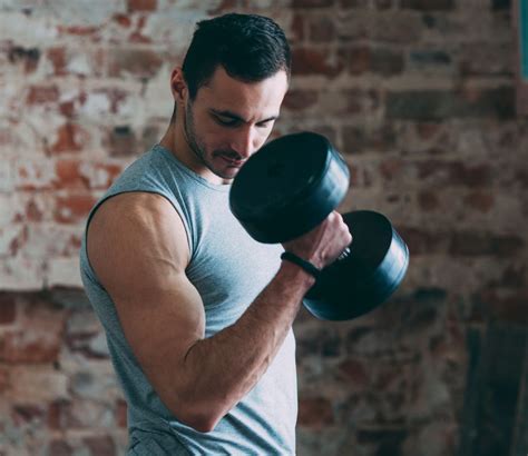 if you want to build muscle and gain strength lift lighter weights for more reps exercise
