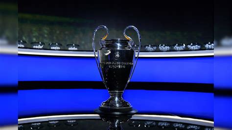 uefa insists istanbul hosting champions league final  covid