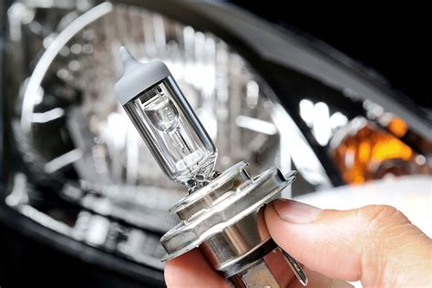 understanding replacement automotive headlight bulb color