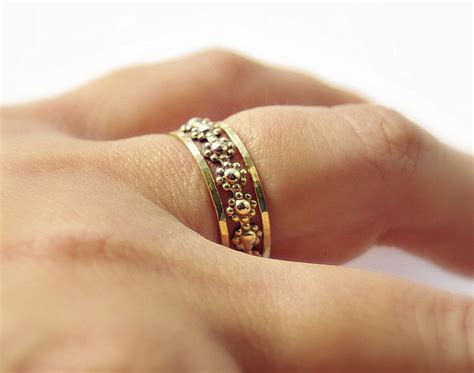 daisy chain floral romance gold filled stackable rings set · stackable