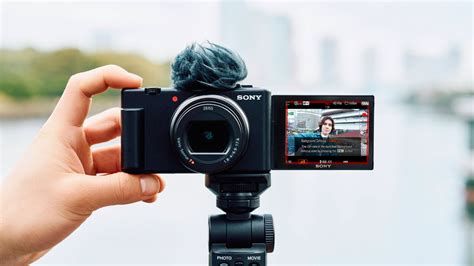 sony announces  vlogging camera  zv  ii videomaker
