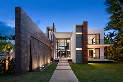 compelling contemporary exterior designs  luxury homes youll love