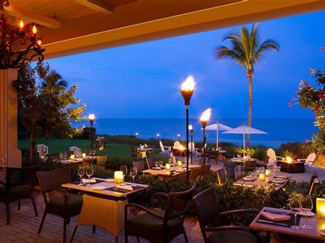 terrace  tables overlooking  beach baleen restaurant beachside dining  laplaya beach
