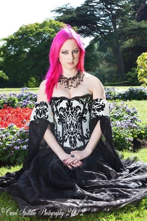Pin By Mattias Ram On Gothic Beauty Gothic Dress Casual