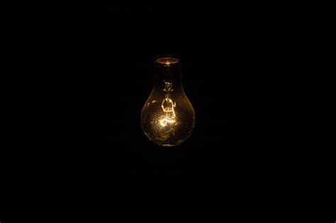 photo  dim light bulb