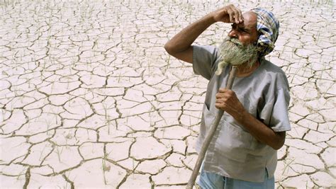 kisan diwas ruing  farmers  lost  political power