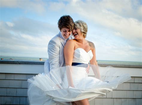 31 Beautiful Lesbian Wedding Photos That Prove Two Brides Are Better