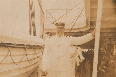 titanic captain  biography  edward  smith