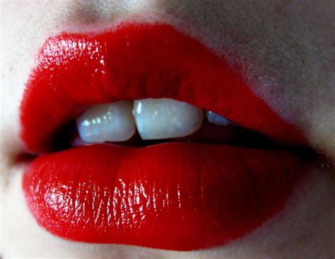 red lips wallpaper wallpapersafari