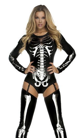 the sexiest halloween costumes 11 pics no pop ups american grit
