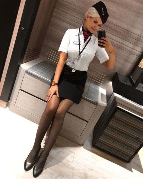 Pin By Ar On Stewardess Sexy Flight Attendant Flight Attendant
