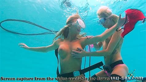 nude scuba diving pictures
